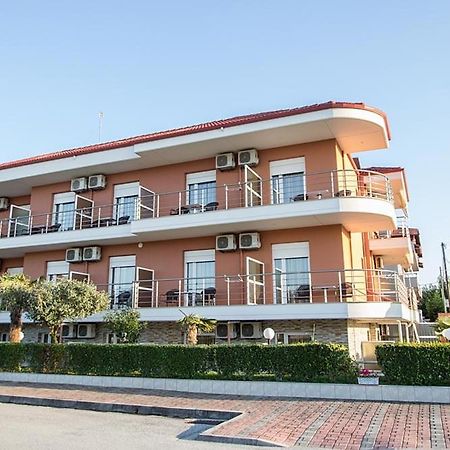 Denis Studios And Apartments Paralia Katerinis Ngoại thất bức ảnh