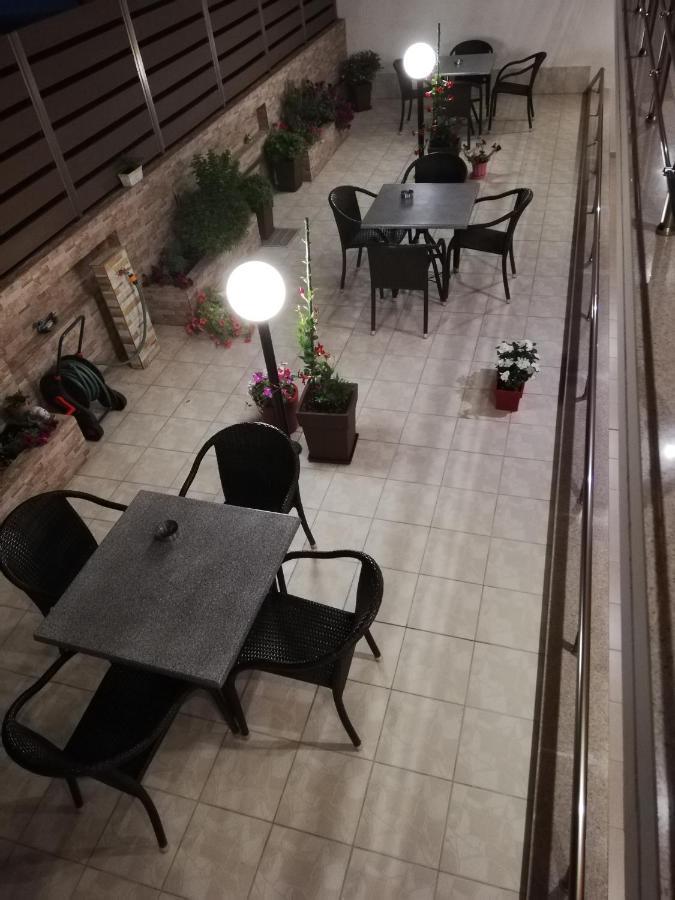 Denis Studios And Apartments Paralia Katerinis Ngoại thất bức ảnh