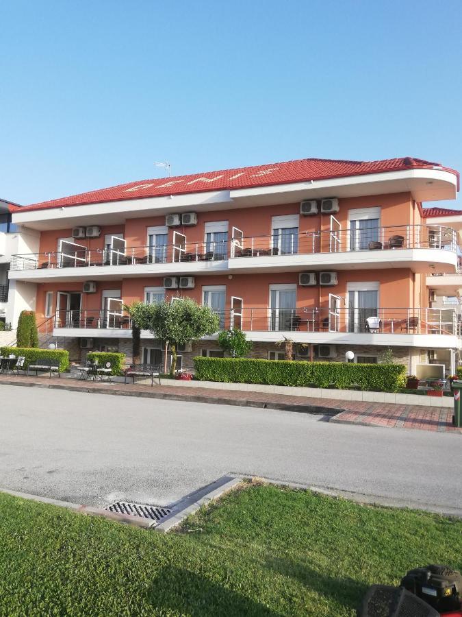Denis Studios And Apartments Paralia Katerinis Ngoại thất bức ảnh
