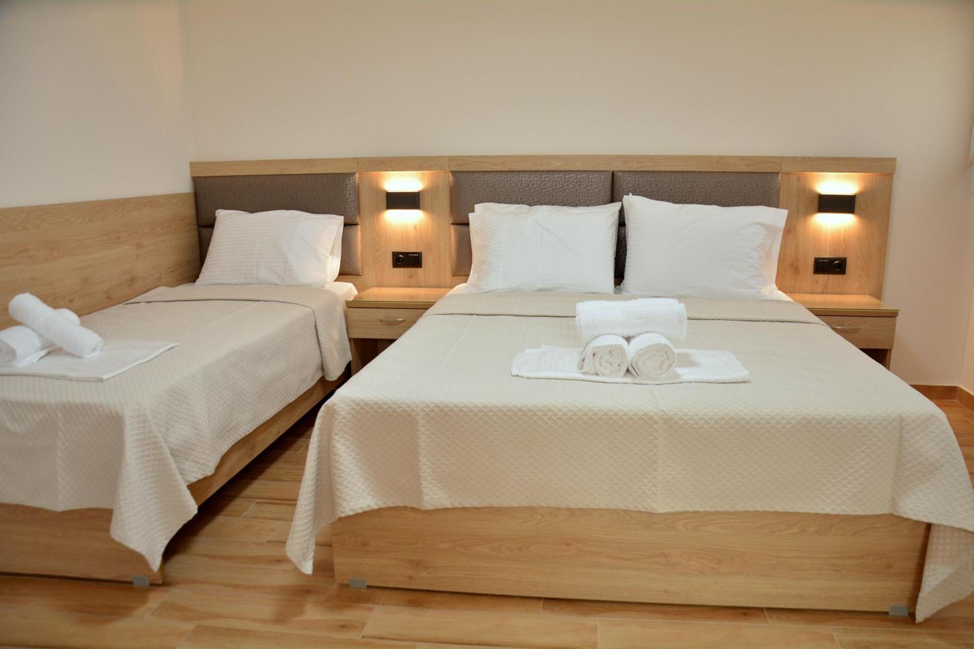 Denis Studios And Apartments Paralia Katerinis Phòng bức ảnh