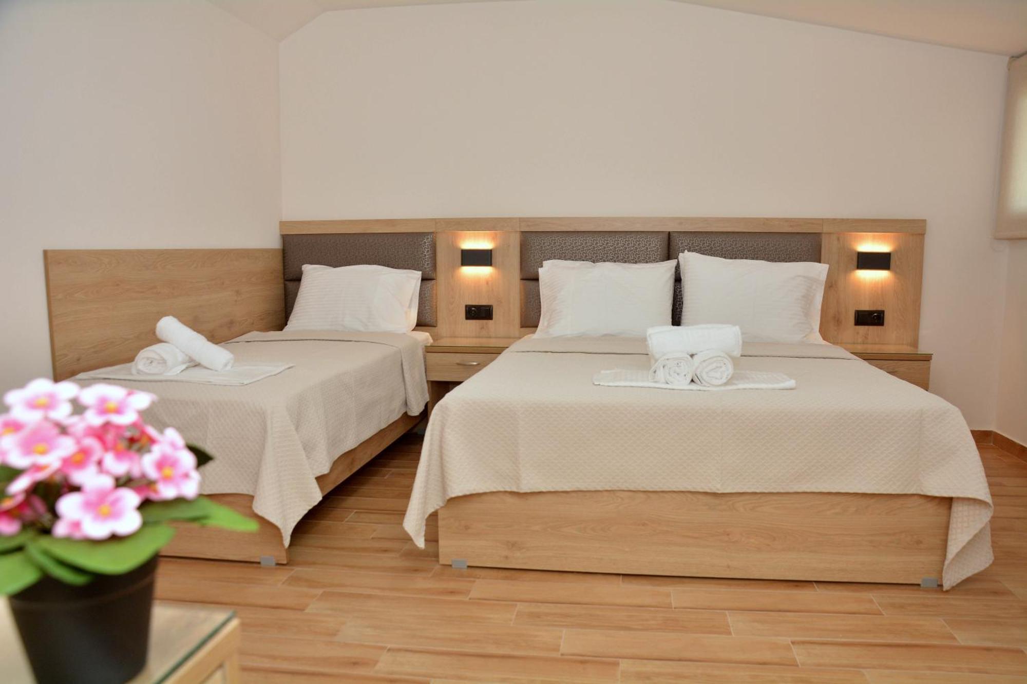 Denis Studios And Apartments Paralia Katerinis Phòng bức ảnh