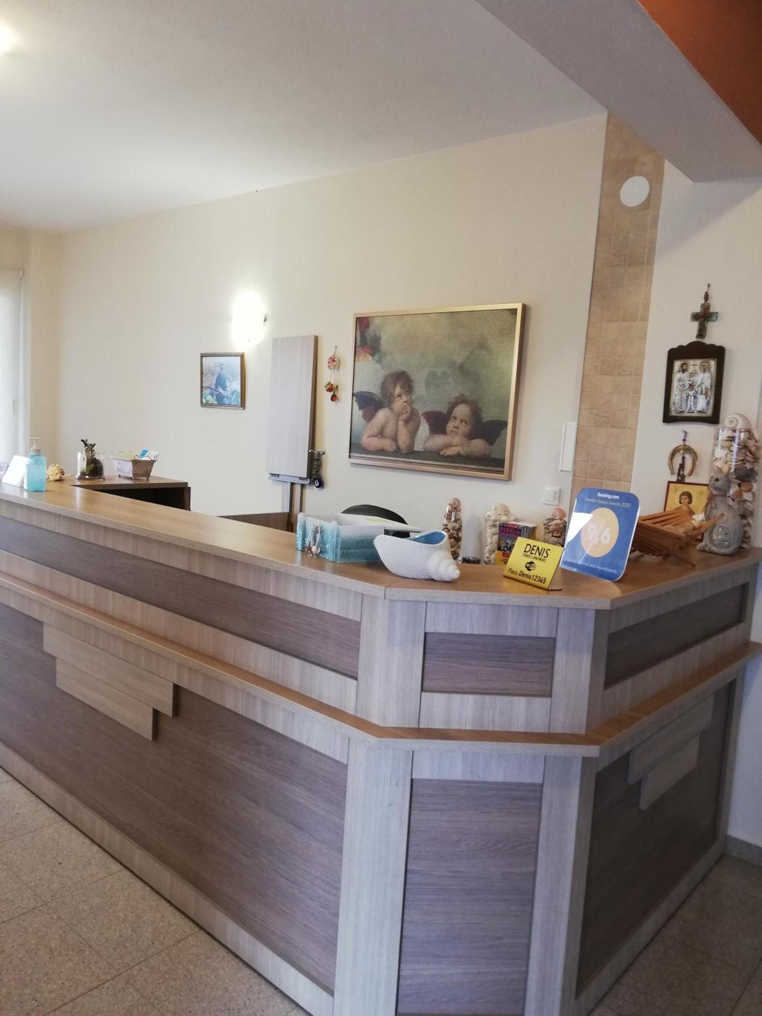 Denis Studios And Apartments Paralia Katerinis Ngoại thất bức ảnh